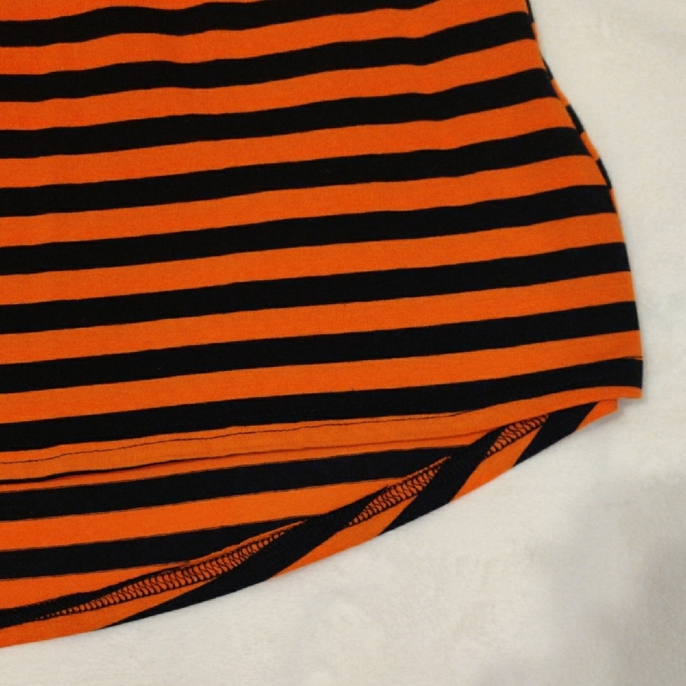 Unique Vintage Orange and Black Striped Tee - Picture 11 of 12
